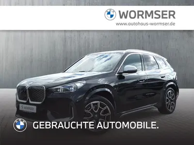 BMW iX1
