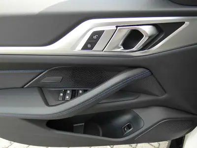 BMW i4 – Foto 17