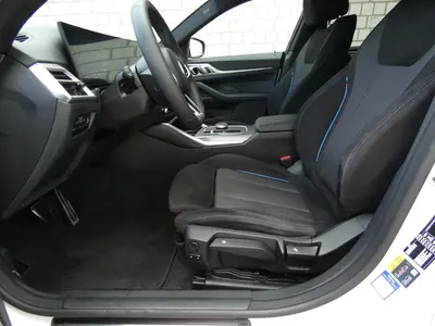 BMW i4 – Foto 18