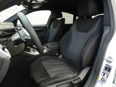 BMW i4 – Foto 19