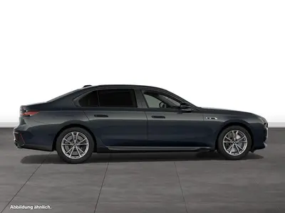 BMW M760e – Foto 8