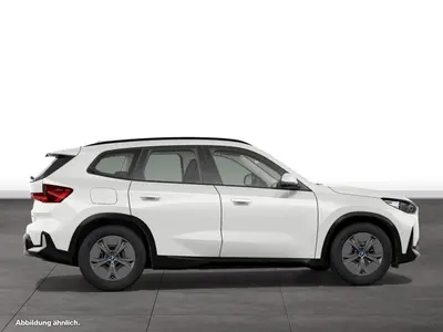 BMW iX1 – Foto 8