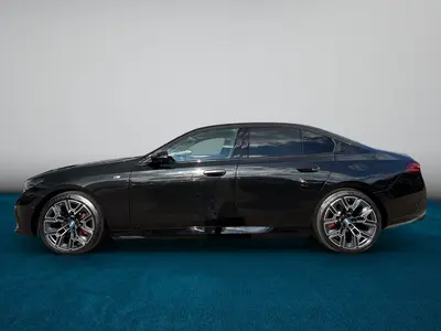 BMW i5 – Foto 2