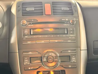 Toyota Auris – Foto 12