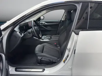 BMW i4 – Foto 11