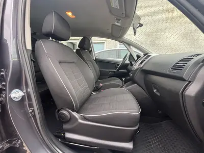 Kia Venga – Foto 8