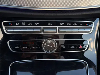 Mercedes-Benz E 220 – Foto 16