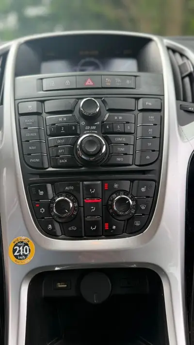 Opel Astra – Foto 13