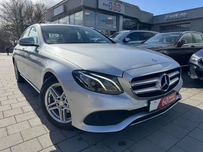 Mercedes-Benz E 220 – Foto 2