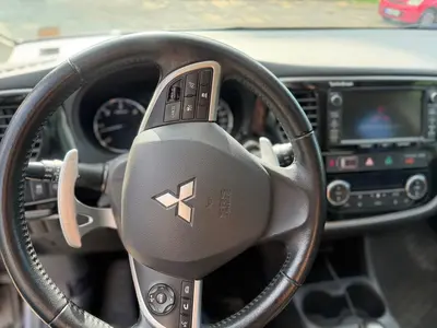 Mitsubishi Outlander – Foto 10