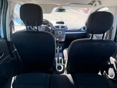 Renault Clio – Foto 15