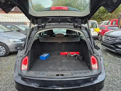 Opel Insignia – Foto 10