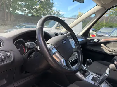 Ford Galaxy – Foto 10