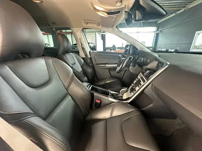 Volvo XC60 – Foto 14