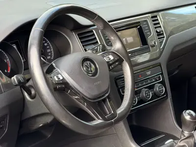 Volkswagen Golf – Foto 12