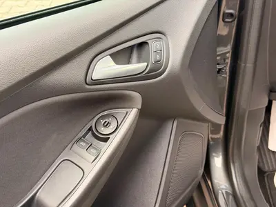 Ford Focus – Foto 12