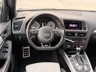 Audi SQ5 – Foto 12
