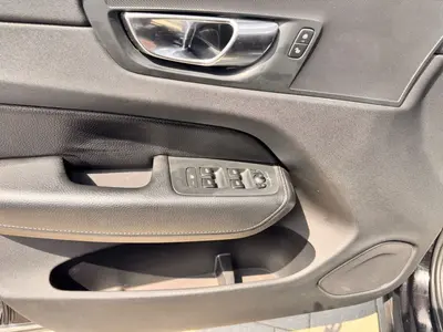 Volvo XC60 – Foto 8