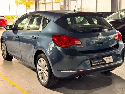 Opel Astra – Foto 4