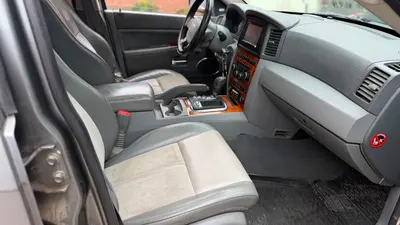 Jeep Grand Cherokee – Foto 11