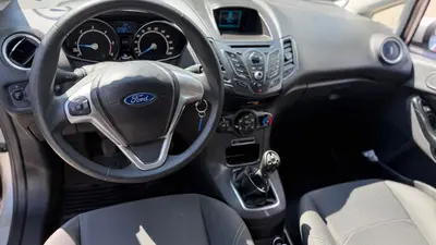 Ford Fiesta – Foto 14