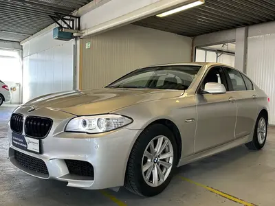 BMW 523 – Foto 1