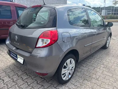 Renault Clio – Foto 9