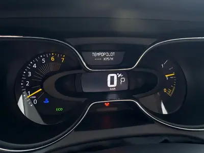Renault Captur – Foto 19