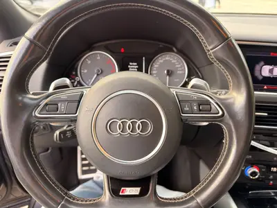 Audi SQ5 – Foto 19