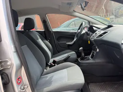 Ford Fiesta – Foto 9