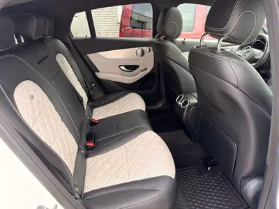 Mercedes-Benz GLC 43 AMG – Foto 14