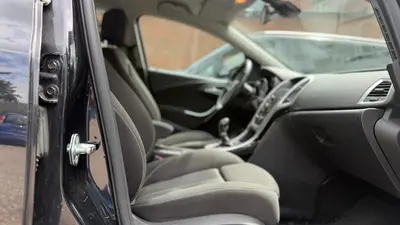 Opel Astra – Foto 12
