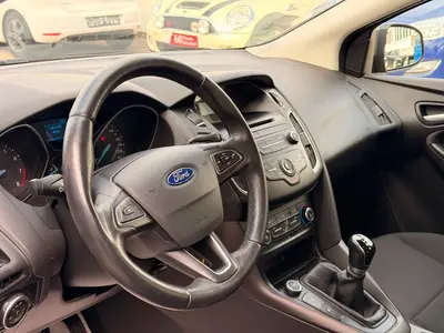 Ford Focus – Foto 10