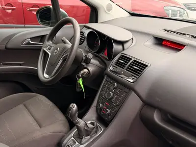 Opel Meriva – Foto 13