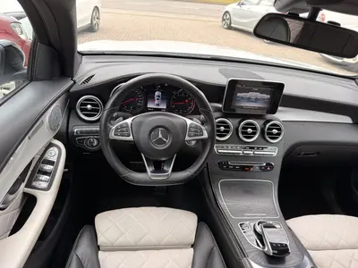 Mercedes-Benz GLC 43 AMG – Foto 17
