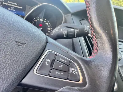 Ford Focus – Foto 16