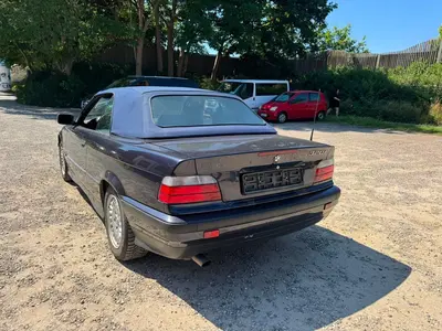BMW  – Foto 12