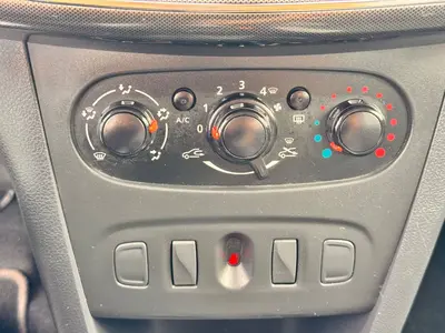 Dacia Sandero – Foto 11