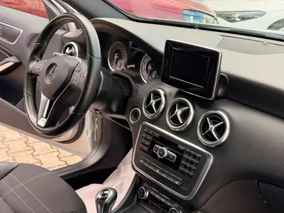 Mercedes-Benz A 180 – Foto 11