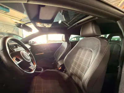Volkswagen Scirocco – Foto 16