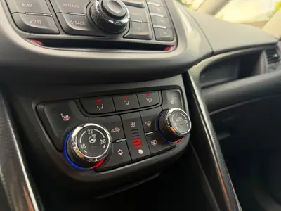 Opel Zafira – Foto 12