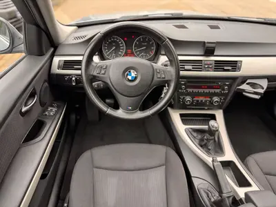 BMW 318 – Foto 31