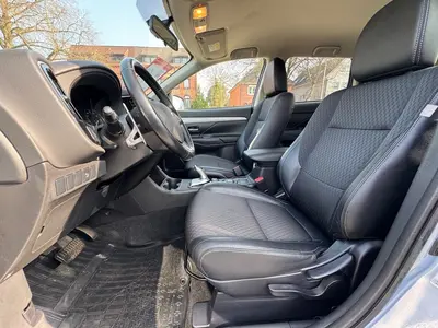Mitsubishi Outlander – Foto 12