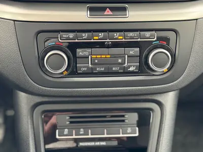 Volkswagen Sharan – Foto 15