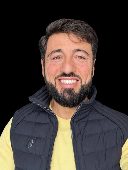 Kubla El Moussa, Gr&uuml;nder und Gesch&auml;ftsf&uuml;hrer von PostMotor